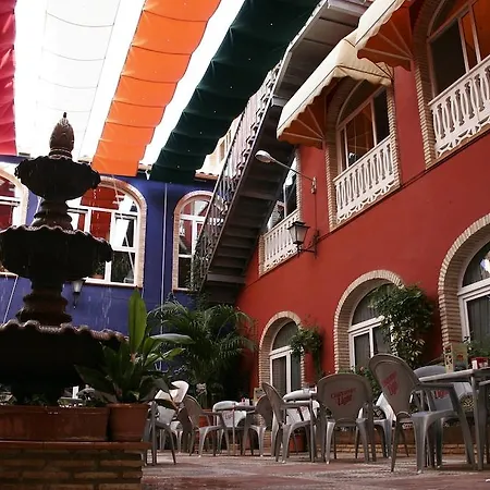 Plaza Manjon Villanueva Del Arzobispo