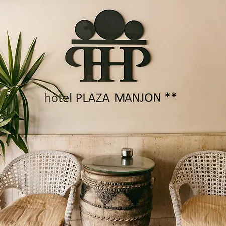 Hotel Plaza Manjon 2*