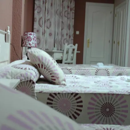 Plaza Manjon Szálloda Villanueva del Arzobispo