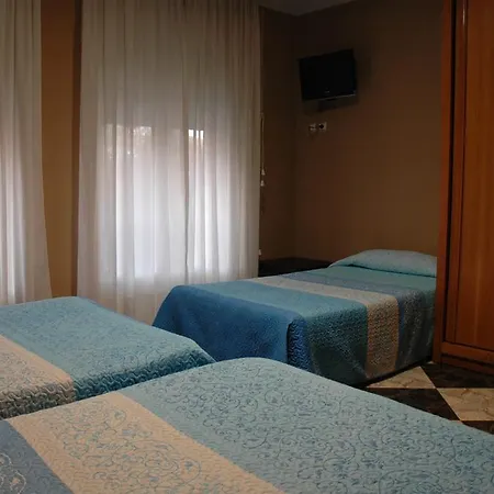 Hotel Plaza Manjon